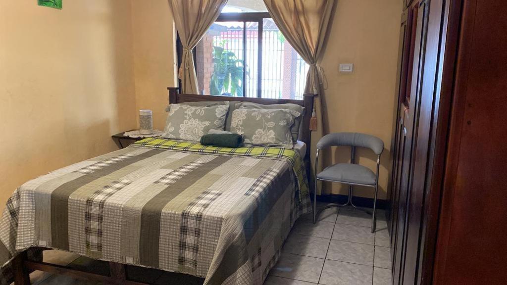 Casa Lupita Alajuela Apartment Екстериор снимка